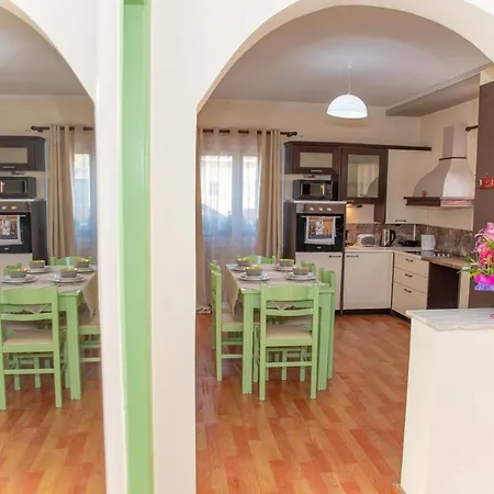 Villa Cavalieri *